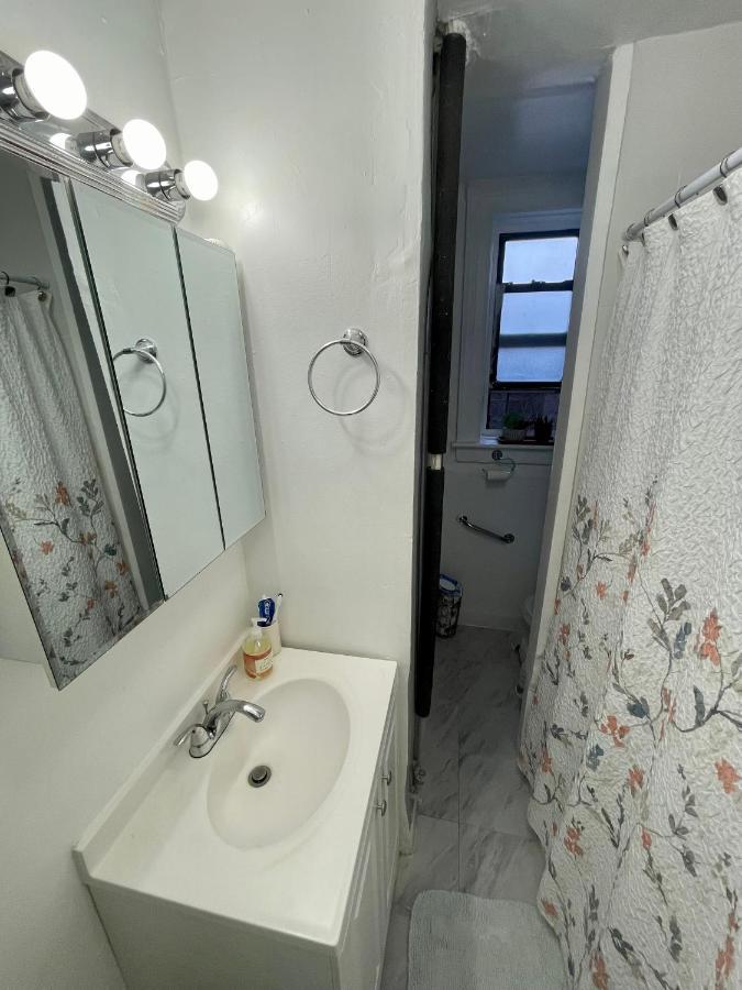 Room In A 2 Bedrooms Apt. 10 Minutes To Time Square! West New York Eksteriør bilde